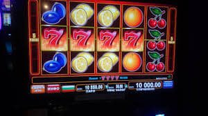 phoenix888 VIP Exclusive Tournament ဆုလာဘ်ကြီး မြန်မာ